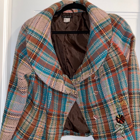 Cute Jacket!!! - Picture 1 of 6